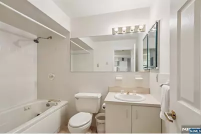 41-51 Wilson Avenue 5 K #5 K, Newark, NJ 07105 - Photo 21