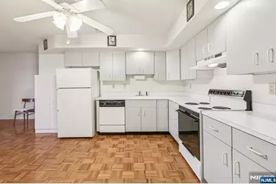 41-51 Wilson Avenue 5 K #5 K, Newark, NJ 07105 - Photo 19