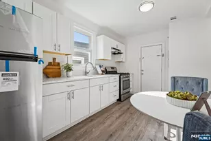 9 Wheeler St, Montclair, NJ 07042 - Photo 5