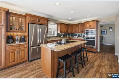 43 Hering Road, Montvale, NJ 07645 - Photo 13