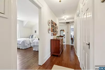 235 Sheridan Avenue, Ho Ho Kus, NJ 07423 - Photo 21