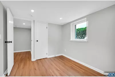 516 Riverdale Boulevard, Pompton Lakes, NJ 07442 - Photo 25