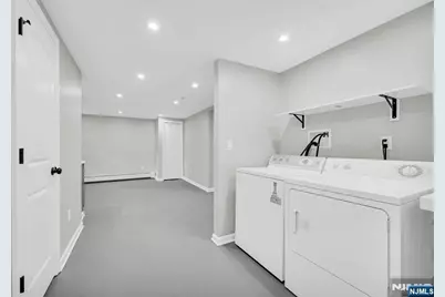 516 Riverdale Boulevard, Pompton Lakes, NJ 07442 - Photo 41