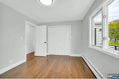 516 Riverdale Boulevard, Pompton Lakes, NJ 07442 - Photo 19