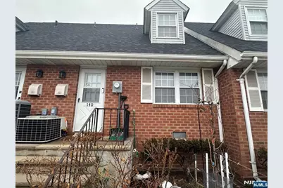 140 Parkview Drive, Teaneck Township, NJ 07666 - Photo 3