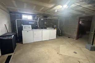 140 Parkview Dr, Teaneck Township, NJ 07666 - Photo 19