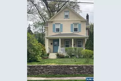 273 Edwards Street 2 #2, Ridgewood, NJ 07450 - Photo 1