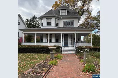 252 Highwood Avenue 1 #1, Ridgewood, NJ 07450 - Photo 1