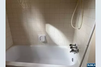 252 Highwood Avenue 1 #1, Ridgewood, NJ 07450 - Photo 21