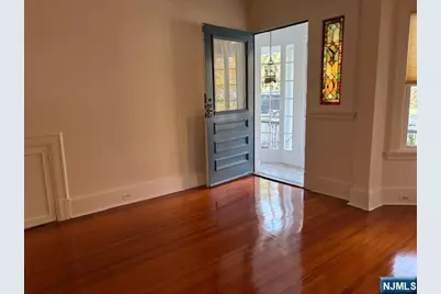 252 Highwood Avenue 1 #1, Ridgewood, NJ 07450 - Photo 5