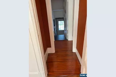 252 Highwood Avenue 1 #1, Ridgewood, NJ 07450 - Photo 9