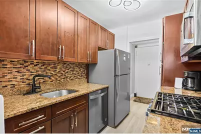 6600 Boulevard East 22J #22J, West New York, NJ 07093 - Photo 9