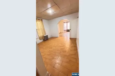 312 Hamilton Street 1 #1, Harrison, NJ 07029 - Photo 7