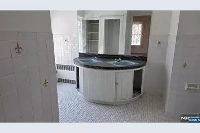 570--574 Mount Prospect, Newark, NJ 07104 - Photo 5