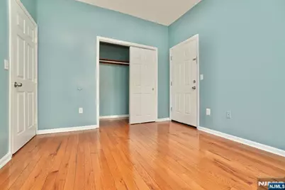 544 S 11th Street, Newark, NJ 07103 - Photo 7