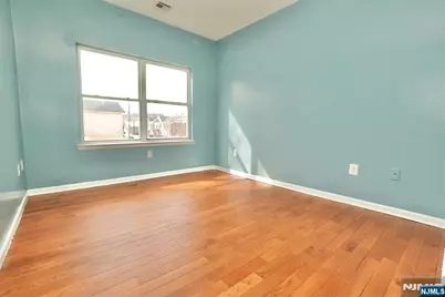 544 S 11th Street, Newark, NJ 07103 - Photo 17