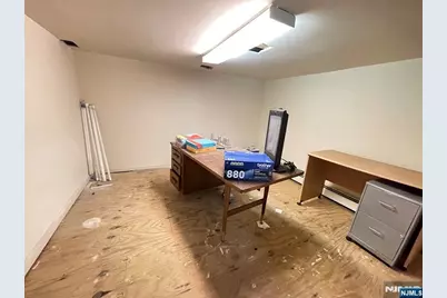 699 Kearny Avenue, Kearny, NJ 07032 - Photo 15