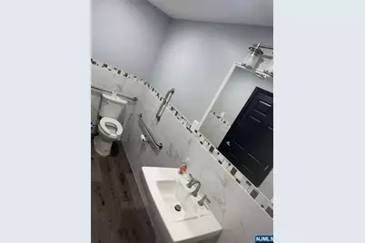 865 Teaneck Road 2 #2, Teaneck Township, NJ 07666 - Photo 5