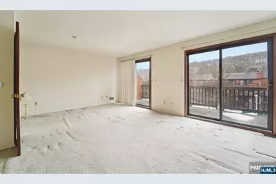 14 Brookside Heights 25 #25, Wanaque, NJ 07465 - Photo 33