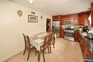 514 Division Ave, Carlstadt, NJ 07072 - Photo 15