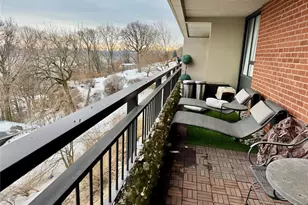 4 Horizon Road G-20, Fort Lee, NJ 07024 - Photo 3