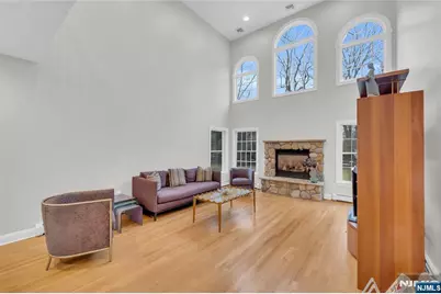 1 Sherwood Court, Old Tappan, NJ 07675 - Photo 9