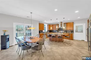 1 Sherwood Ct, Old Tappan, NJ 07675 - Photo 11