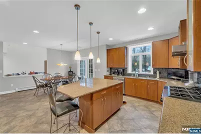 1 Sherwood Court, Old Tappan, NJ 07675 - Photo 13