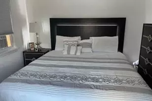 55 W Homestead Ave 4B, Palisades Park, NJ 07650 - Photo 3