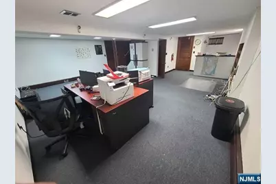 36 Farview Terrace, Paramus, NJ 07652 - Photo 5