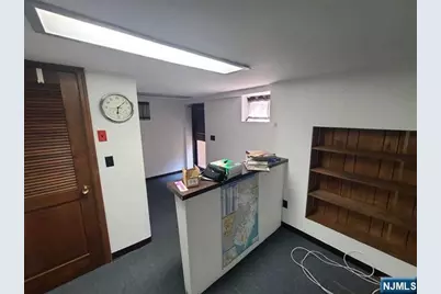 36 Farview Terrace, Paramus, NJ 07652 - Photo 7