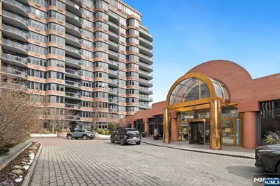 100 Carlyle 9Ds #9DS, Cliffside Park, NJ 07010 - Photo 19