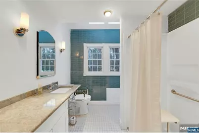 257 Franklin Avenue, Wyckoff Township, NJ 07481 - Photo 25