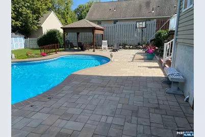 60 Belleview Avenue, Butler, NJ 07405 - Photo 35