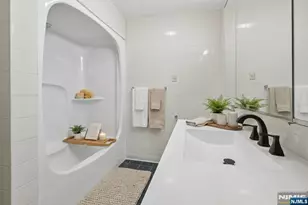 5 Millay Ct, Teaneck Township, NJ 07666 - Photo 11