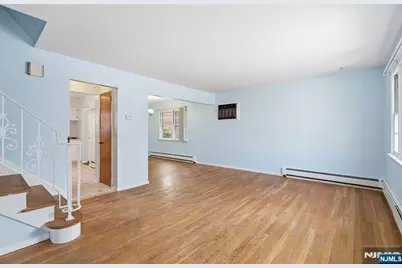 49 New Brier Lane, Clifton, NJ 07012 - Photo 7