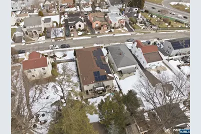 270 Baldwin Avenue, Hasbrouck Heights, NJ 07604 - Photo 43