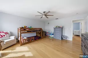 270 Baldwin Ave, Hasbrouck Heights, NJ 07604 - Photo 27