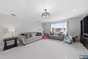 270 Baldwin Ave, Hasbrouck Heights, NJ 07604 - Photo 23