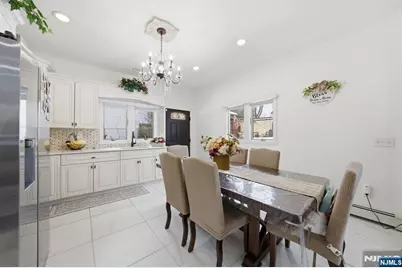 270 Baldwin Avenue, Hasbrouck Heights, NJ 07604 - Photo 35