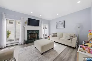 270 Baldwin Ave, Hasbrouck Heights, NJ 07604 - Photo 15