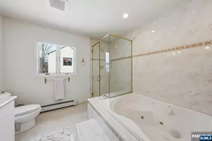 270 Baldwin Ave, Hasbrouck Heights, NJ 07604 - Photo 23