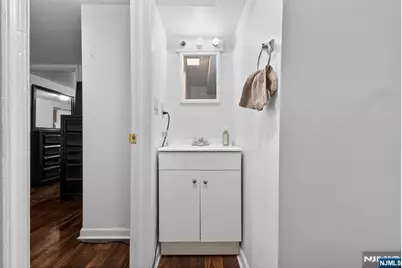 186 Fabyan Place, Newark, NJ 07112 - Photo 11