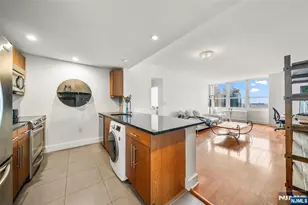 88 Morgan Street 4107, Jersey City, NJ 07302 - Photo 7