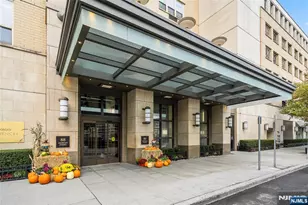 88 Morgan Street 4107, Jersey City, NJ 07302 - Photo 25