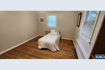 276 Franklin Turnpike, Ridgewood, NJ 07450 - Photo 7