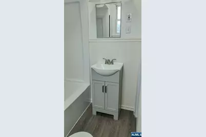 566 Valley Street 2 #2, Orange, NJ 07050 - Photo 11