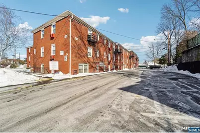 476 Joralemon, Belleville, NJ 07109 - Photo 19