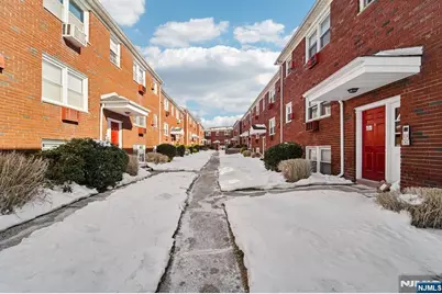 476 Joralemon, Belleville, NJ 07109 - Photo 5