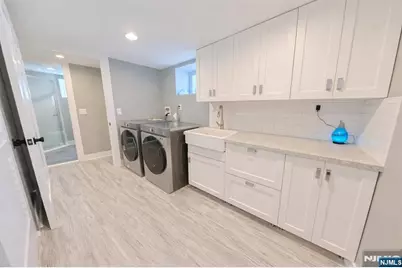 104 Walter Avenue, Hasbrouck Heights, NJ 07604 - Photo 33